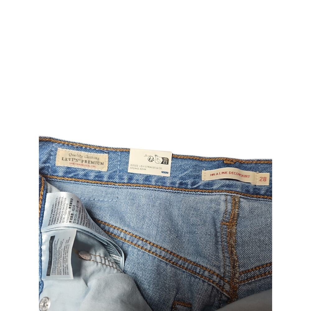 Levi's High Rise A Line Skirt Denim Light Wash Button Fly Women's Size 28 - Picture 9 of 10